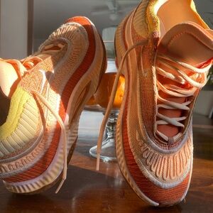 Nike Cosmic Unity ‘The Hive’ Sneaker